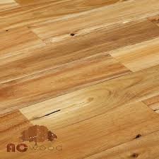 Ván sàn gỗ công nghiệp