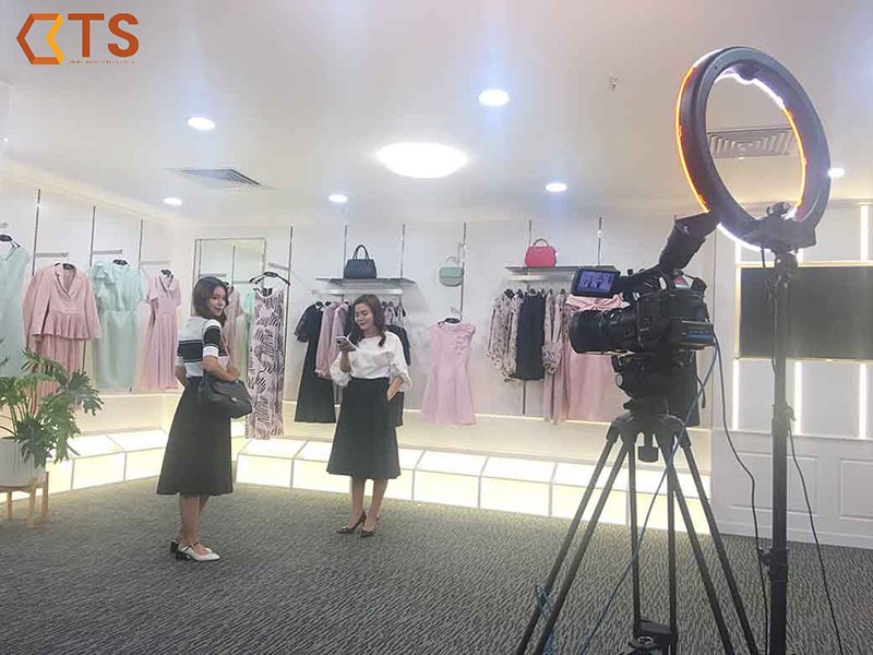 Kinh doanh quần áo Quảng Châu livestream