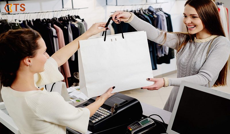 Kinh doanh quần áo cần bao nhiêu vốn? Thuê nhân viên như thế nào?